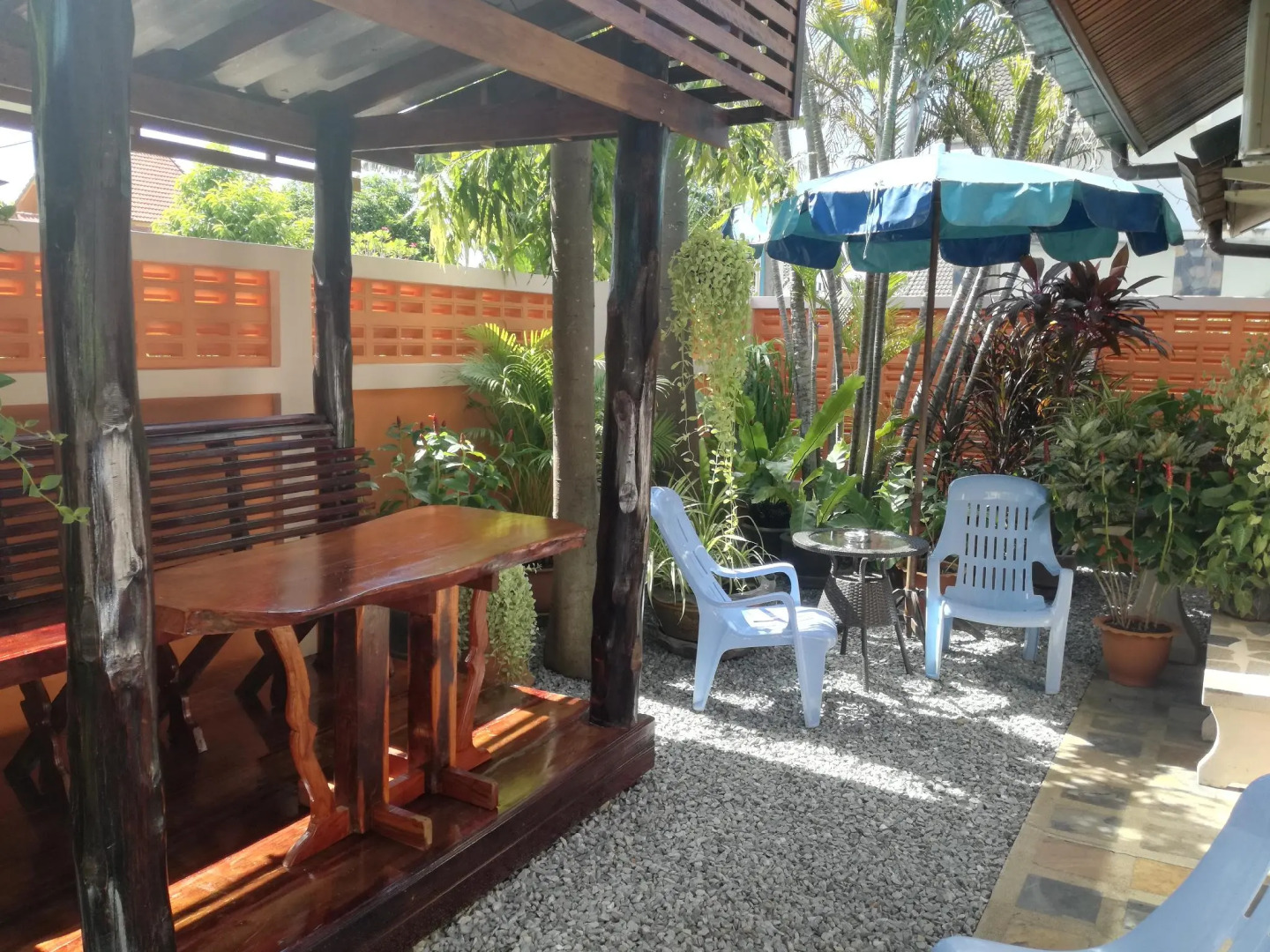 Foto - Lonops Gay Paradise