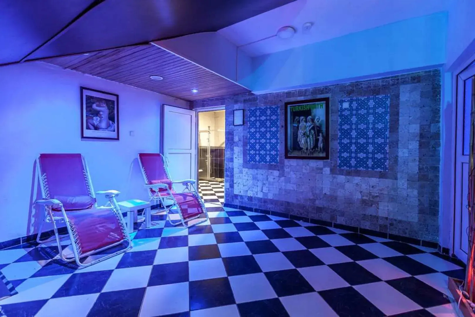 Photo - Galaxy Beach Hotel