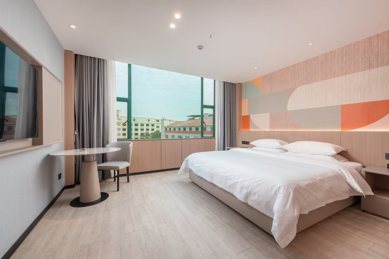 Photo - Hawthorn By Wyndham Guangzhou Baiyun Airport