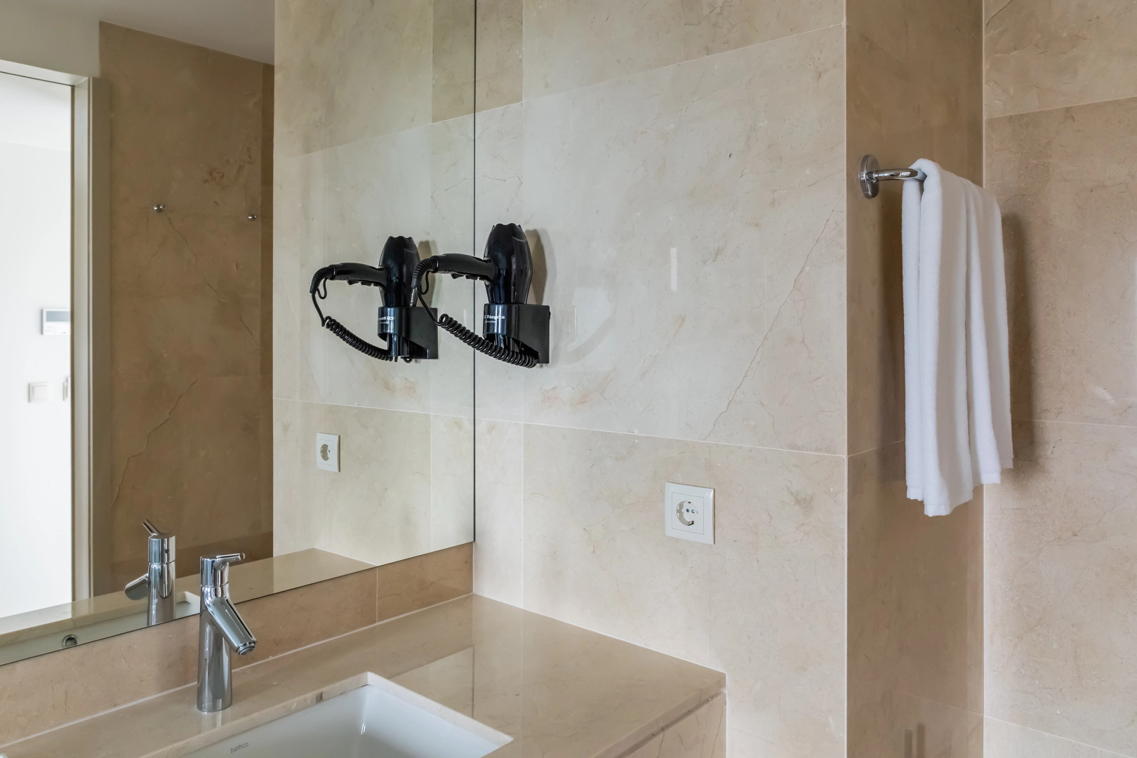 Photo - Oporto Airport & Business Hotel