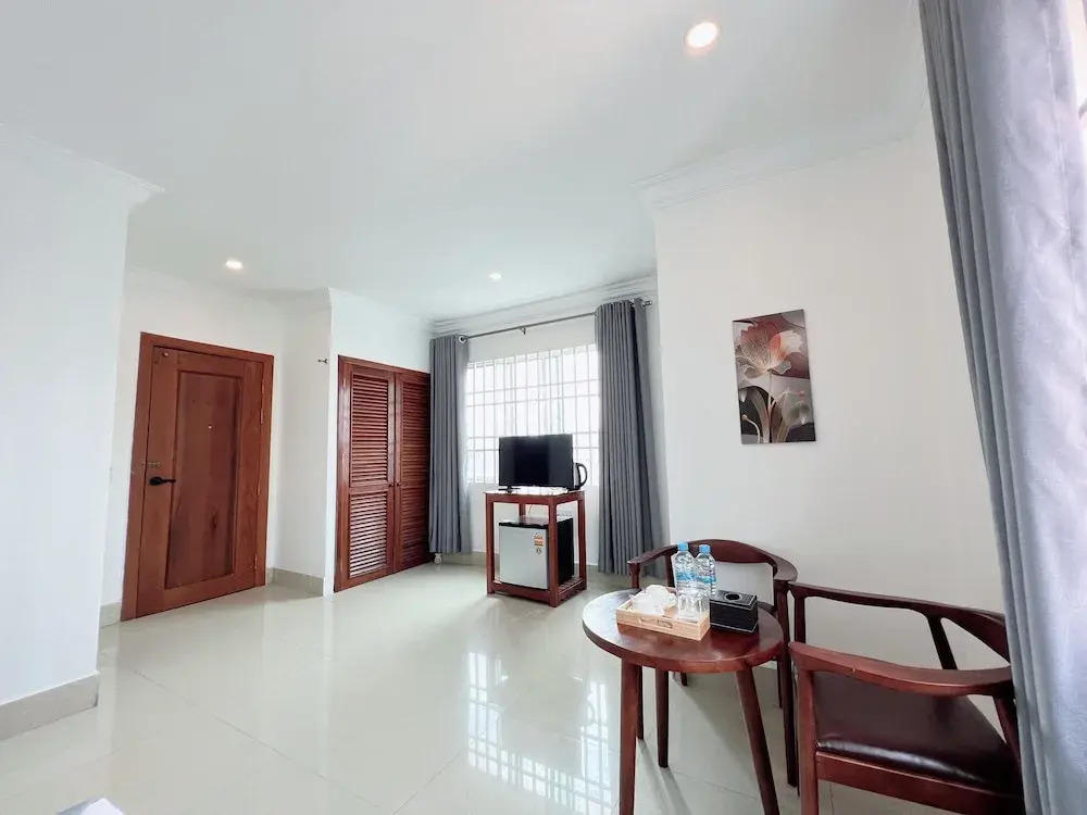 Photo - White Corner Hotel