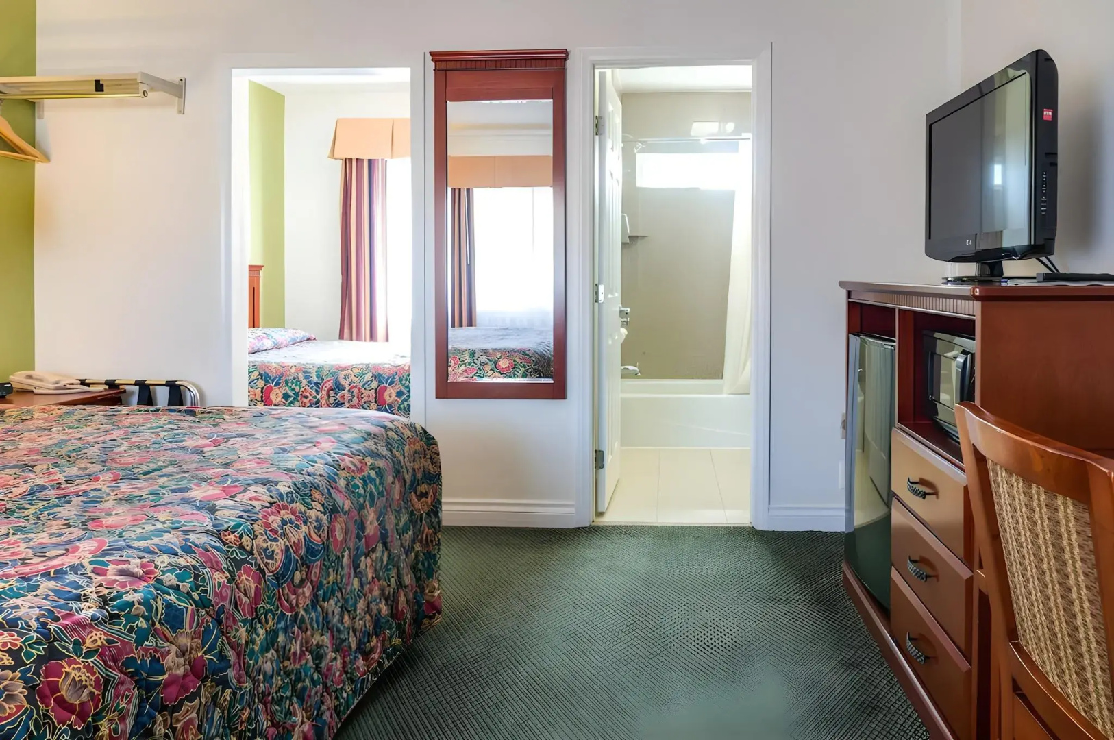 Foto - Redondo Inn and Suites