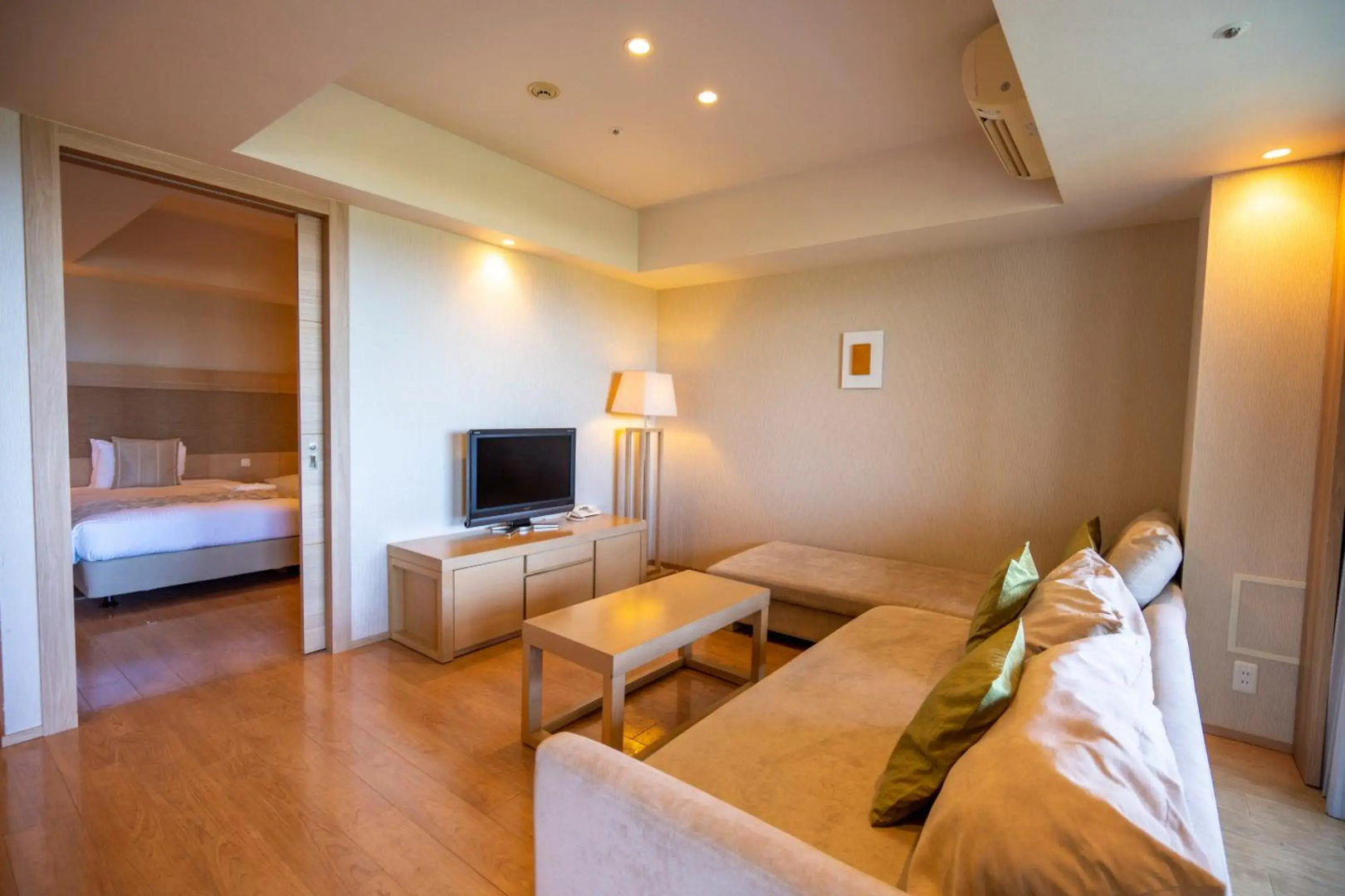 Photo - Moon Ocean Ginowan Hotel & Residence