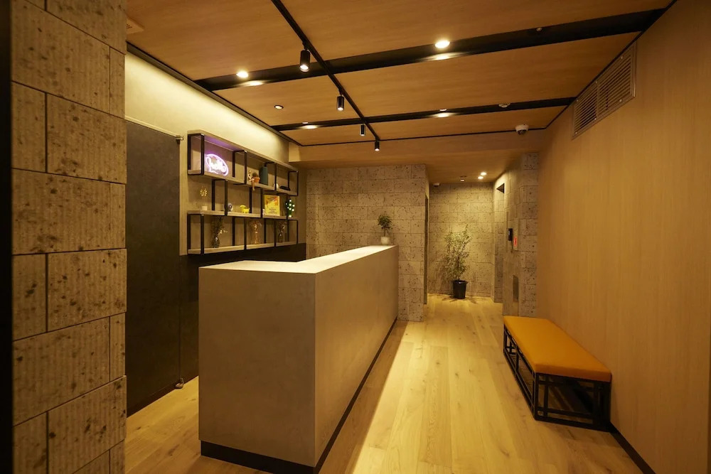 Photo - Section L Hatchobori