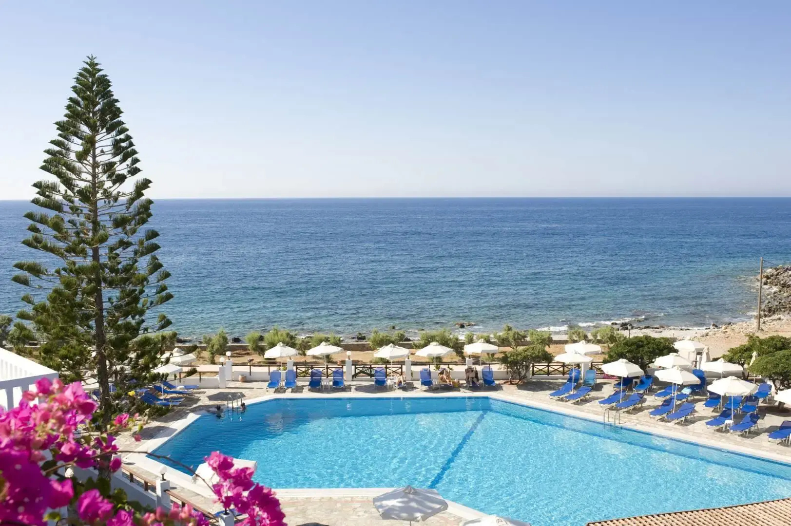 Photo - Maritimo Beach Hotel