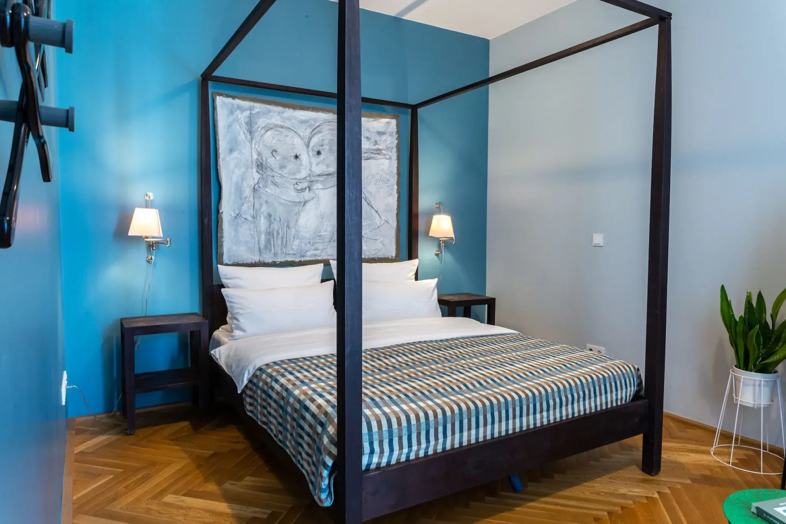 Photo - The Circus Apartments