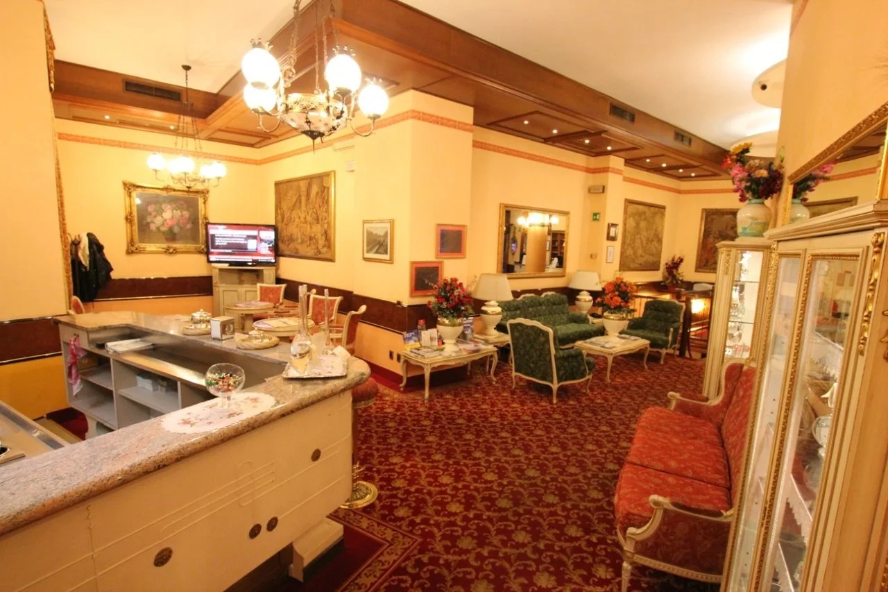 Photo - Mokinba Hotels King