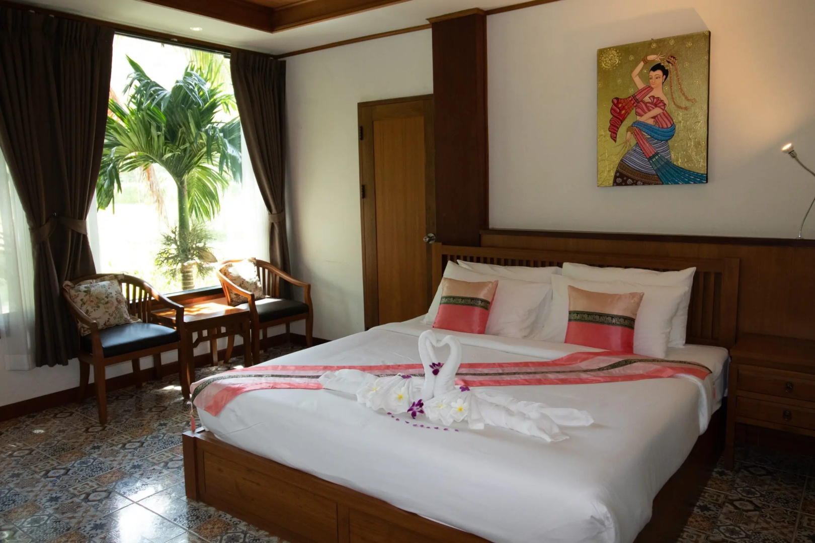 Photo - Royal Train Garden Resort