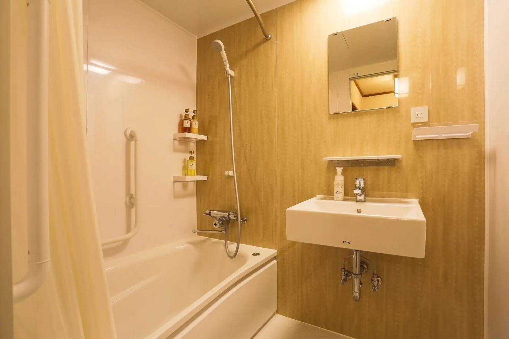 Photo - Ueno First City Hotel