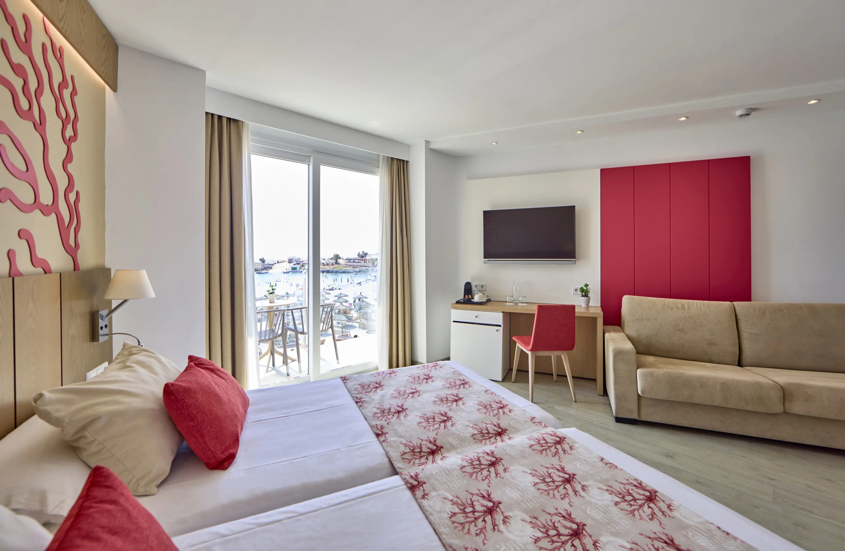 Foto - Universal Hotel Perla