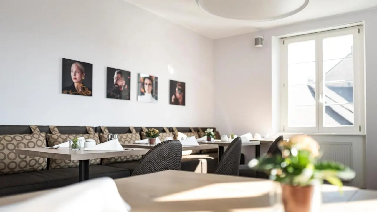 Foto - Kunst-Hotel Drei König am Marktplatz Stadt Lörrach