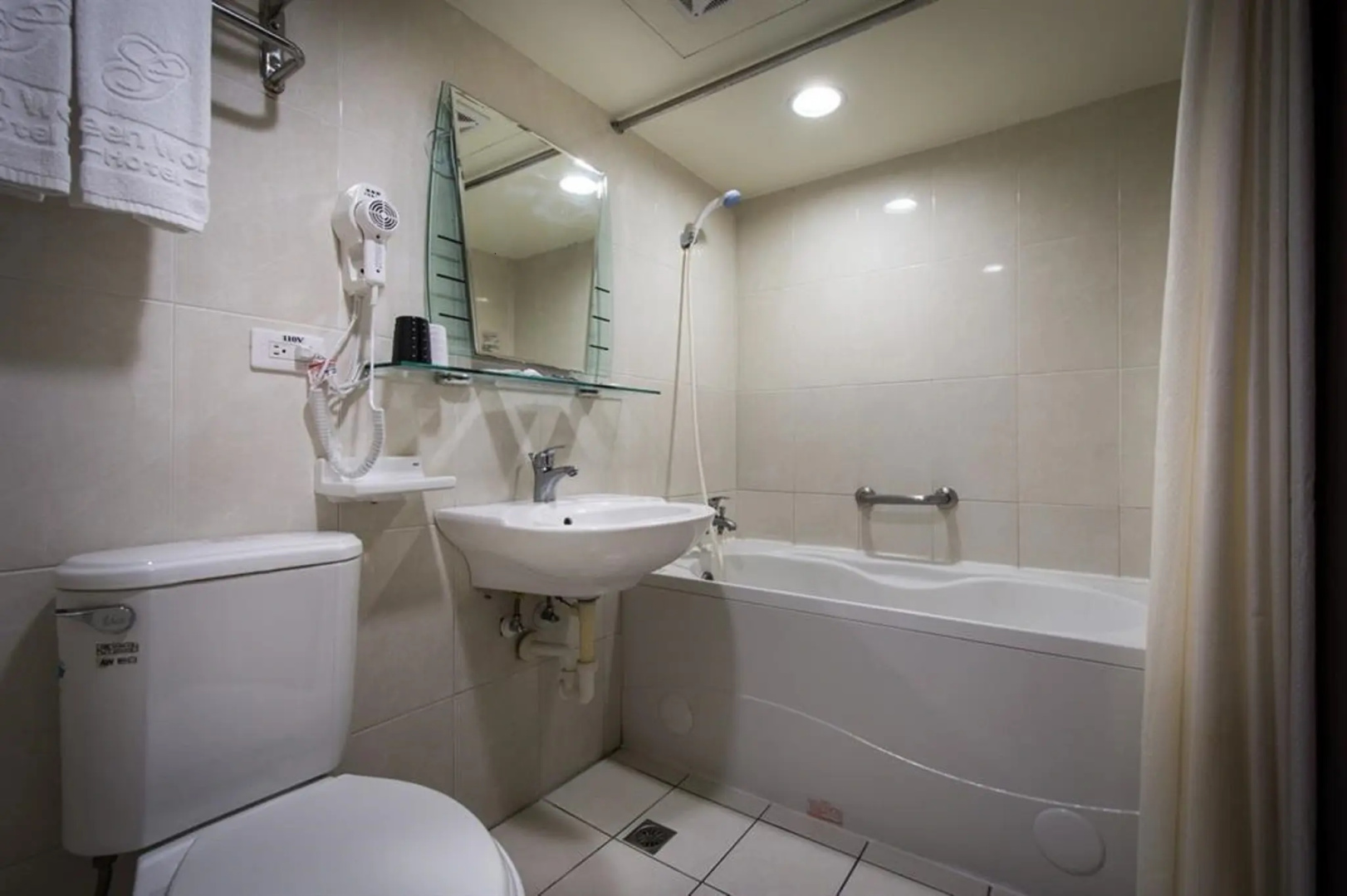Foto - New World Hotel
