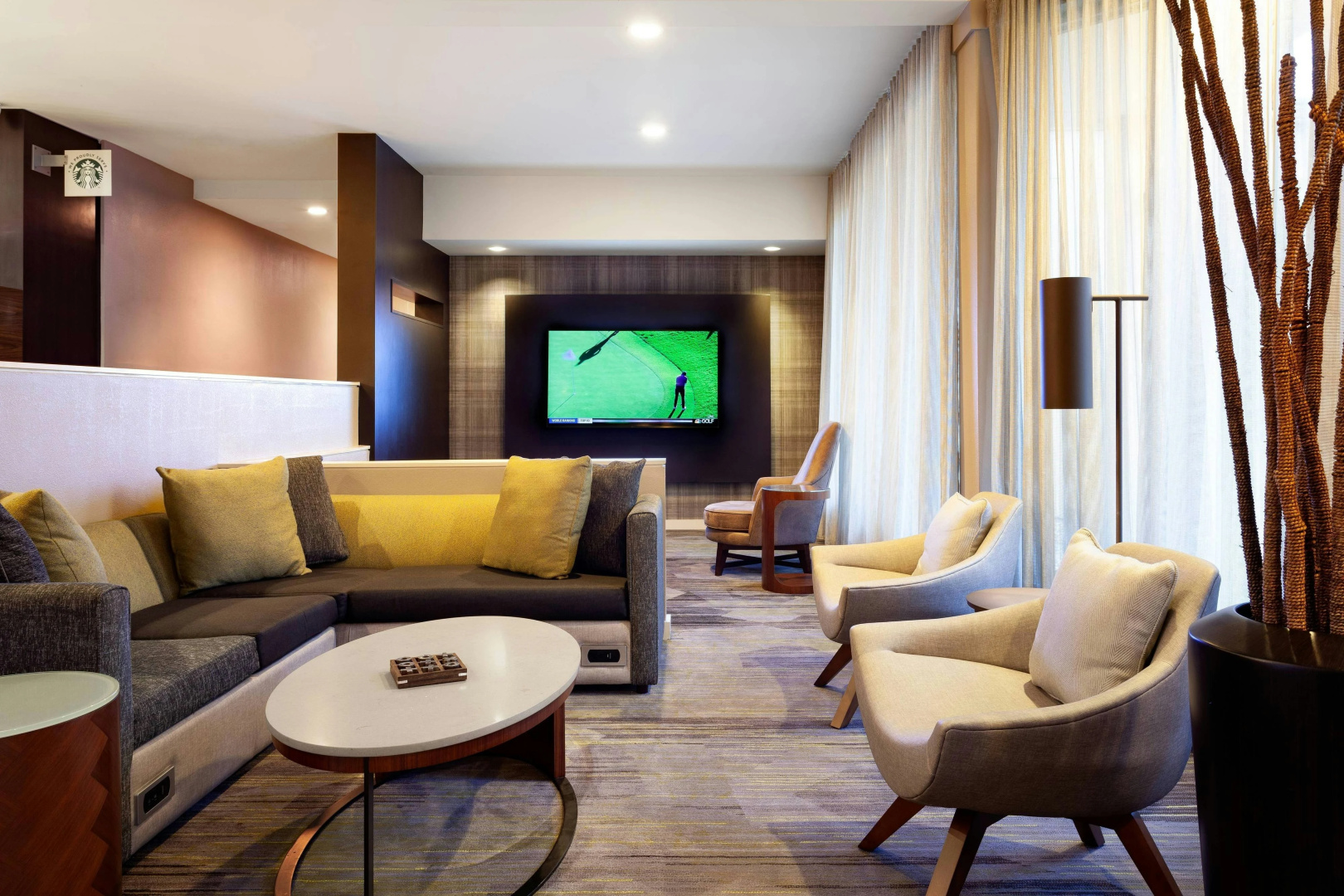 Photo - Courtyard by Marriott Tampa Westshore/Airport