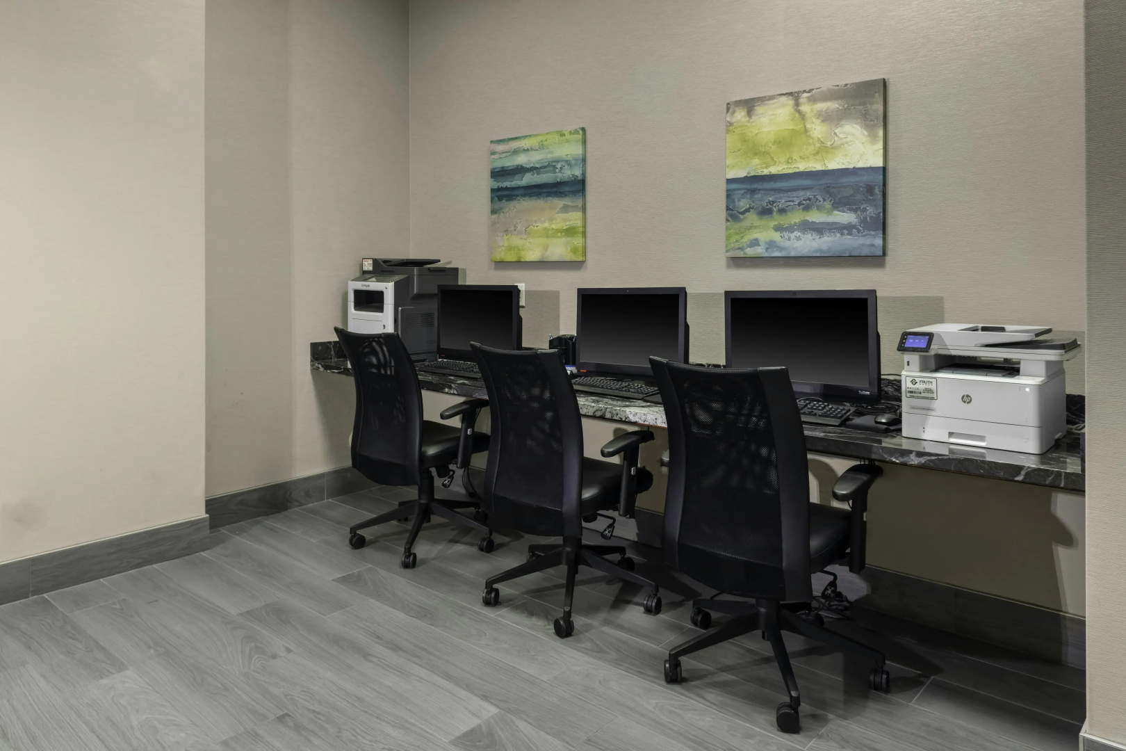 Photo - Homewood Suites by Hilton Phoenix Airport South