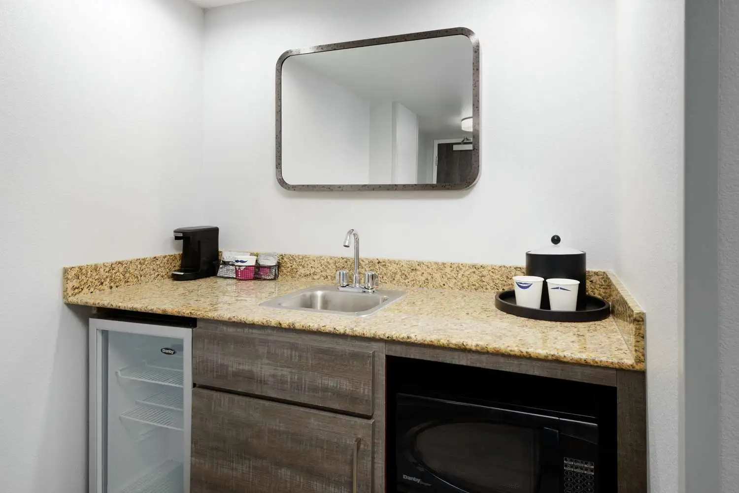 Photo - Hampton Inn & Suites Tampa/Ybor City/Downtown