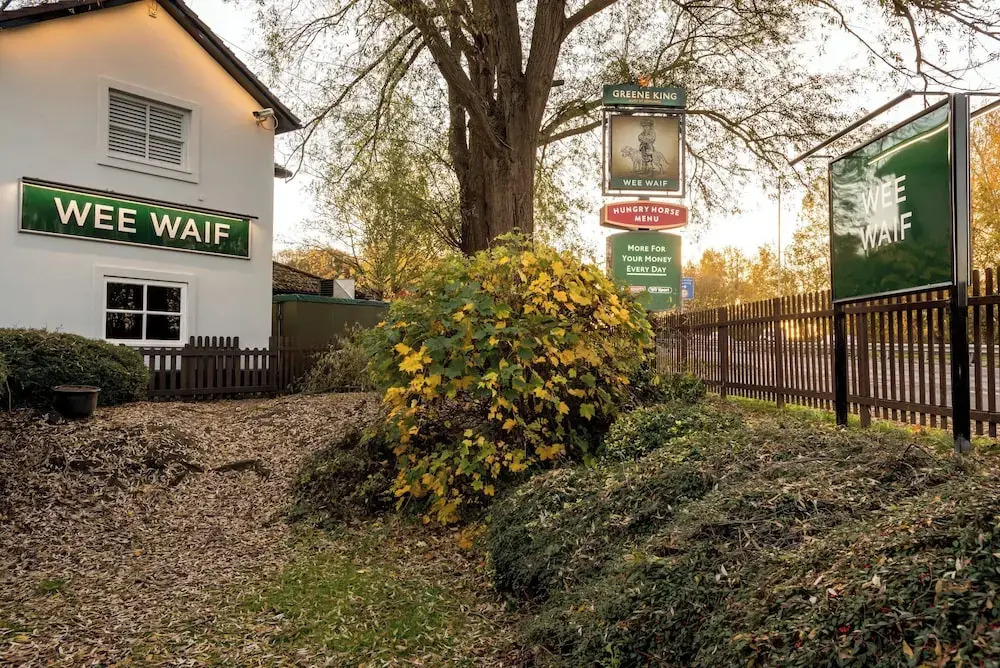 Foto - Wee Waif by Greene King Inns