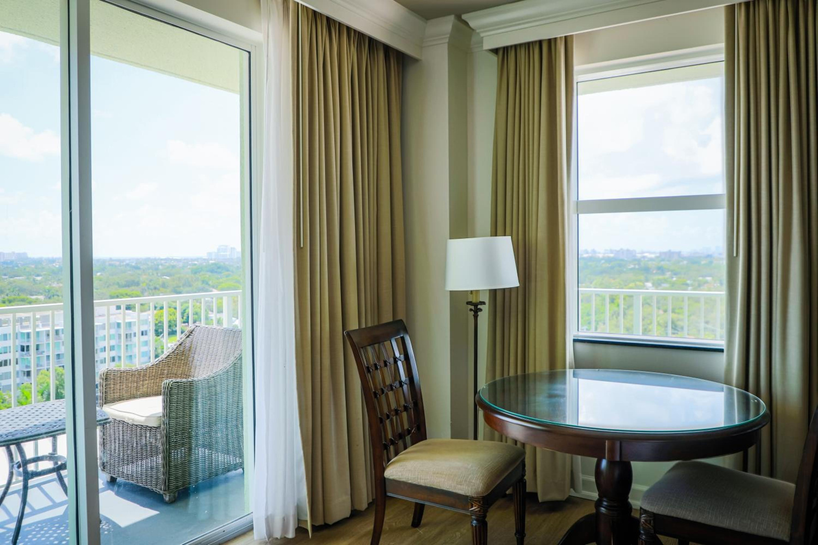 Foto - Riverside Hotel