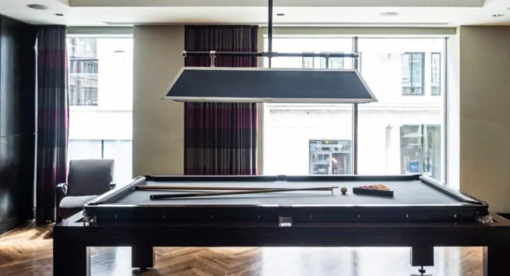 Photo - South Place Hotel