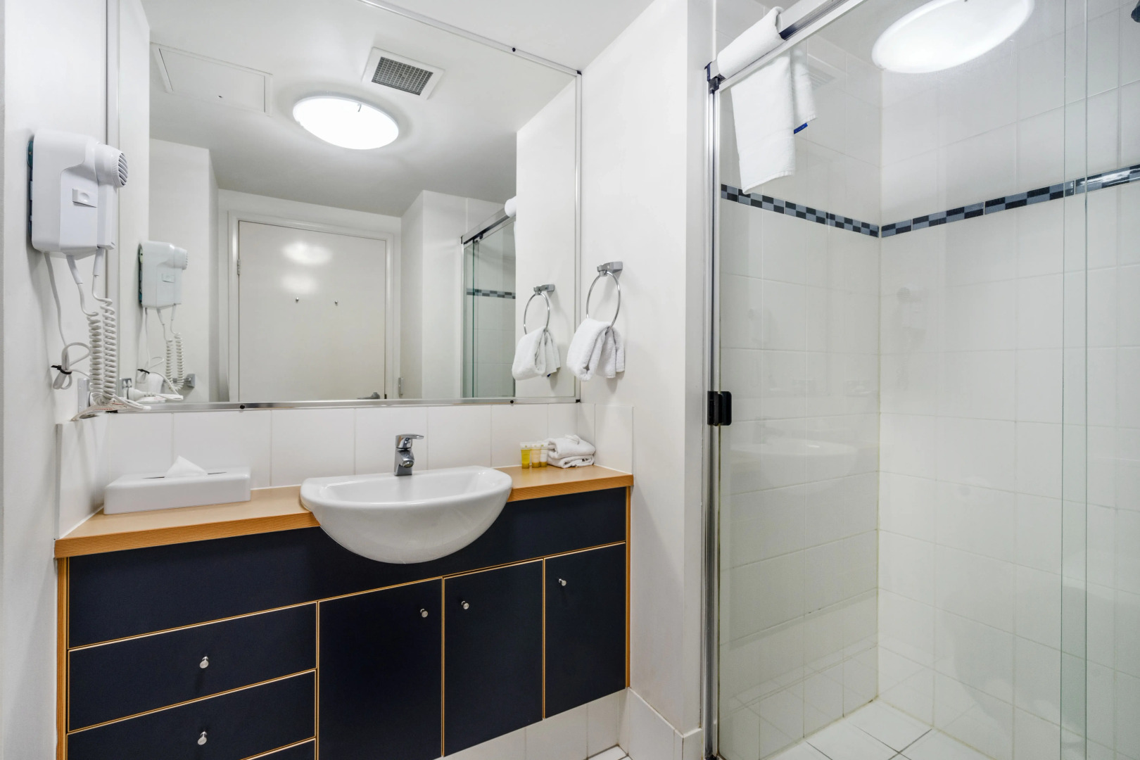 Foto - The Docks On Goodwin