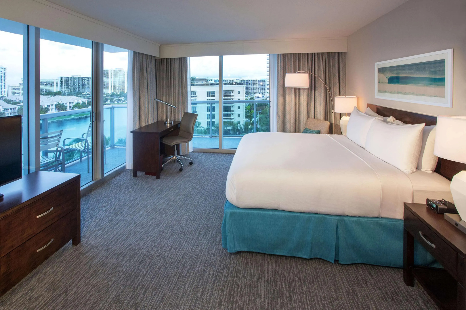 Photo - DoubleTree Resort Hollywood Beach