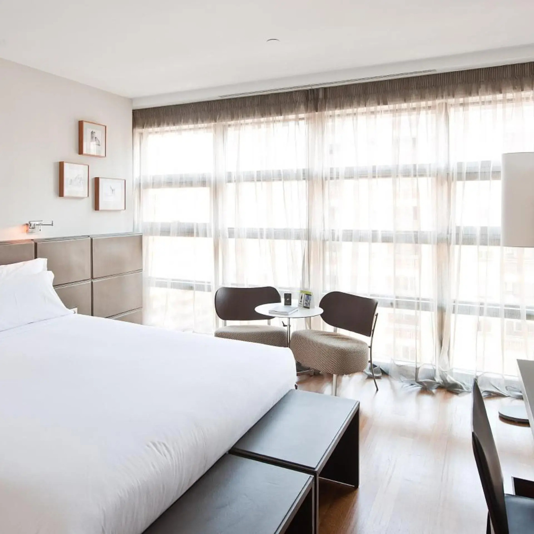 Photo - Hotel Reina Petronila