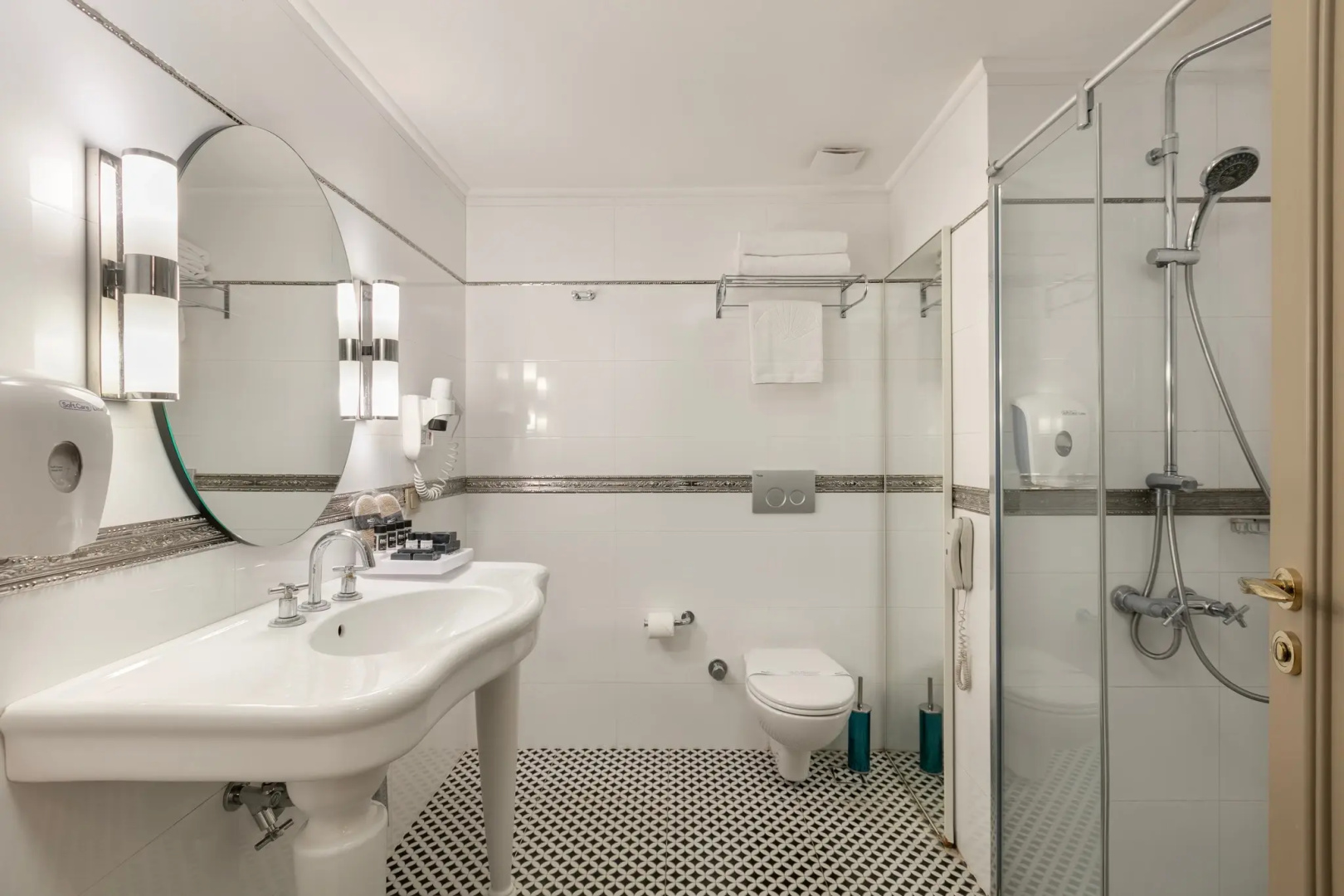 Foto - Reo Hotel