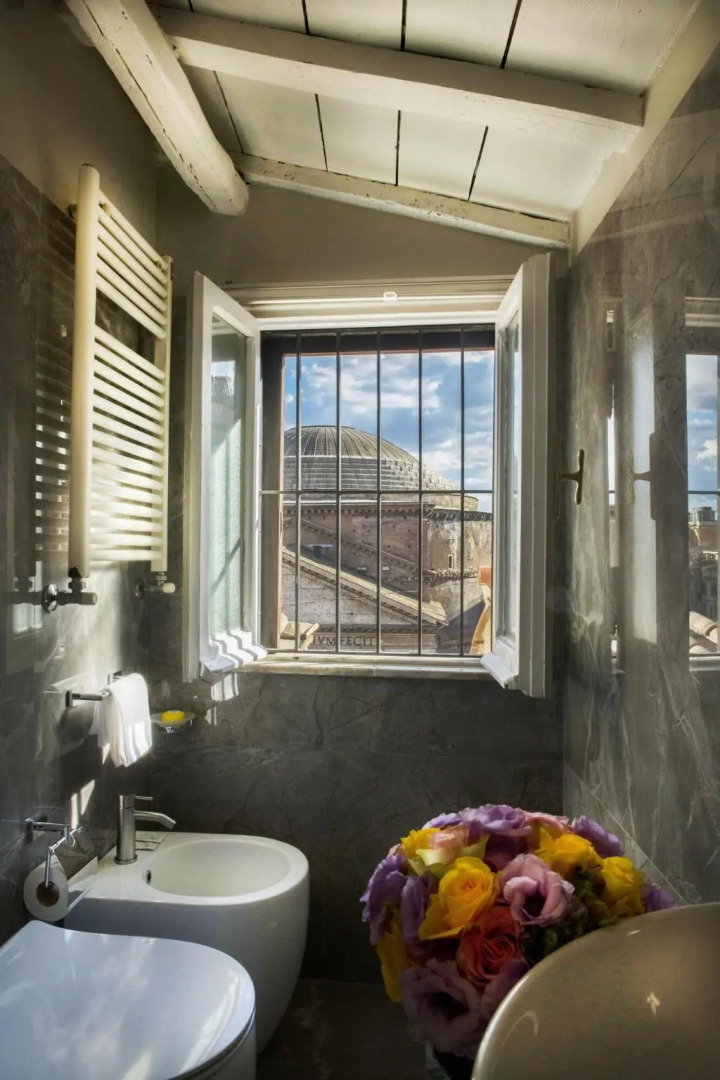 Foto - Al Pantheon Con Thomas Mann