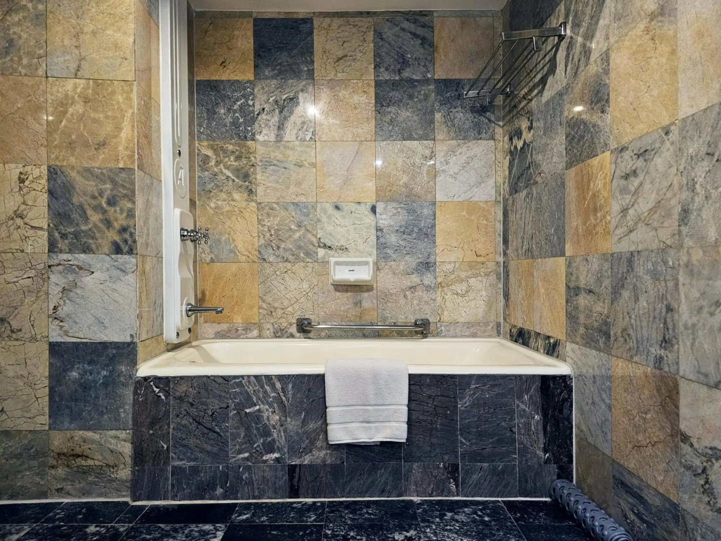 Foto - Alexander Hotel