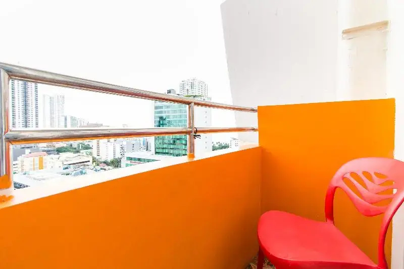 Photo - Pacific Bay Grand Suites