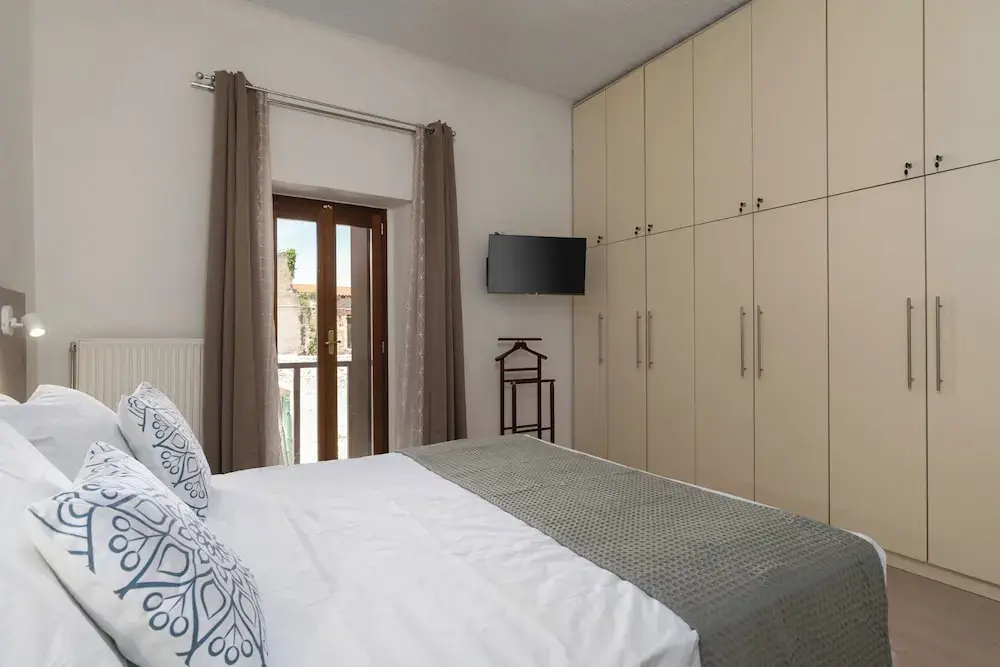 Photo - The Olive Mill House - Luxe Villa, Classic Charm