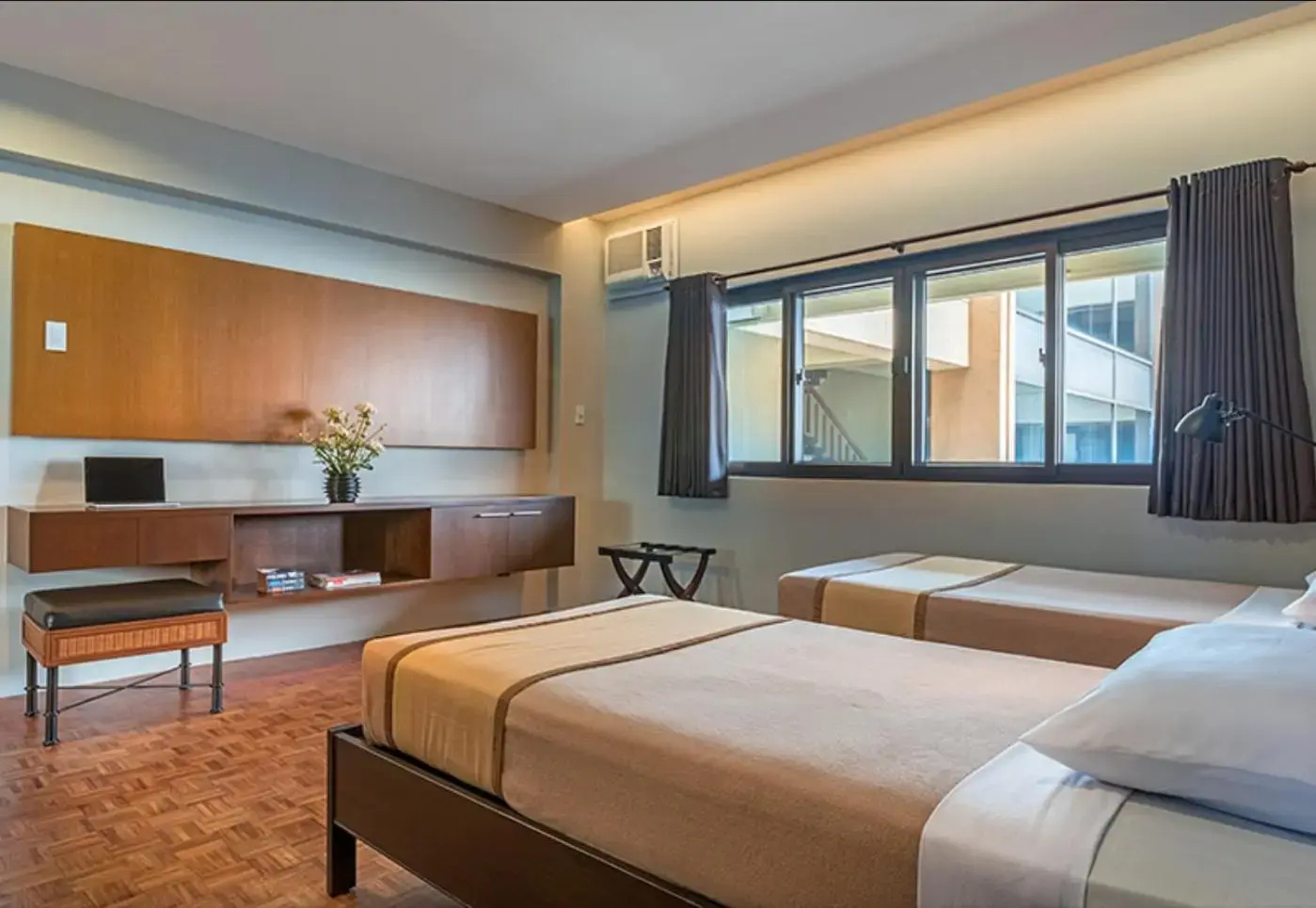 Foto - Tropicana Suites