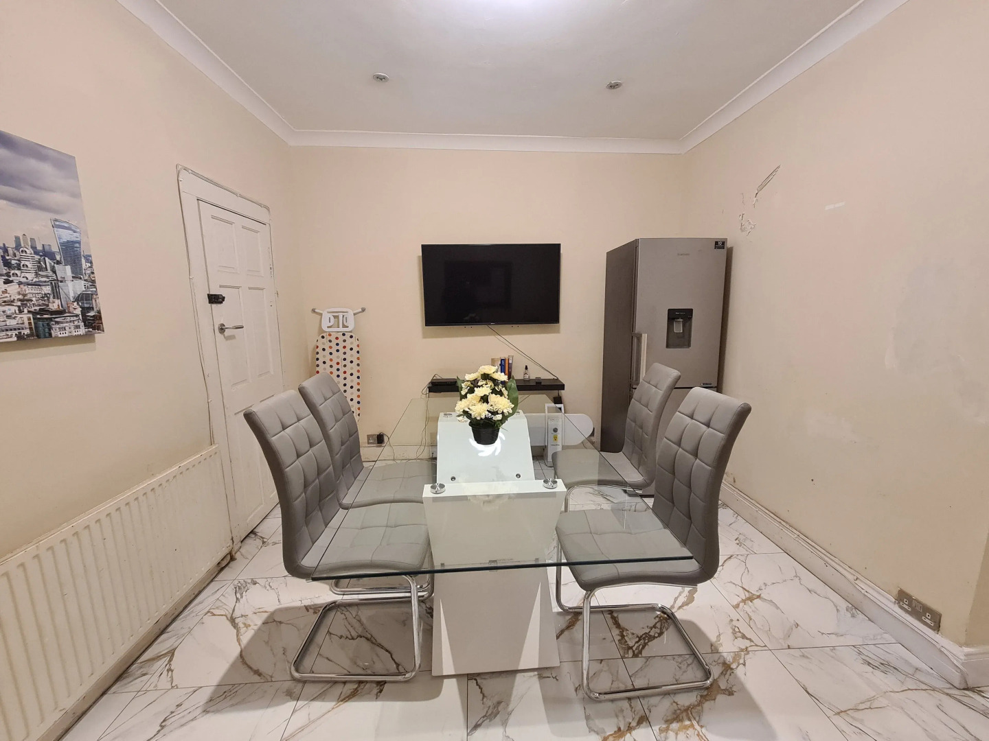 Foto - Umbrella Properties London Excel