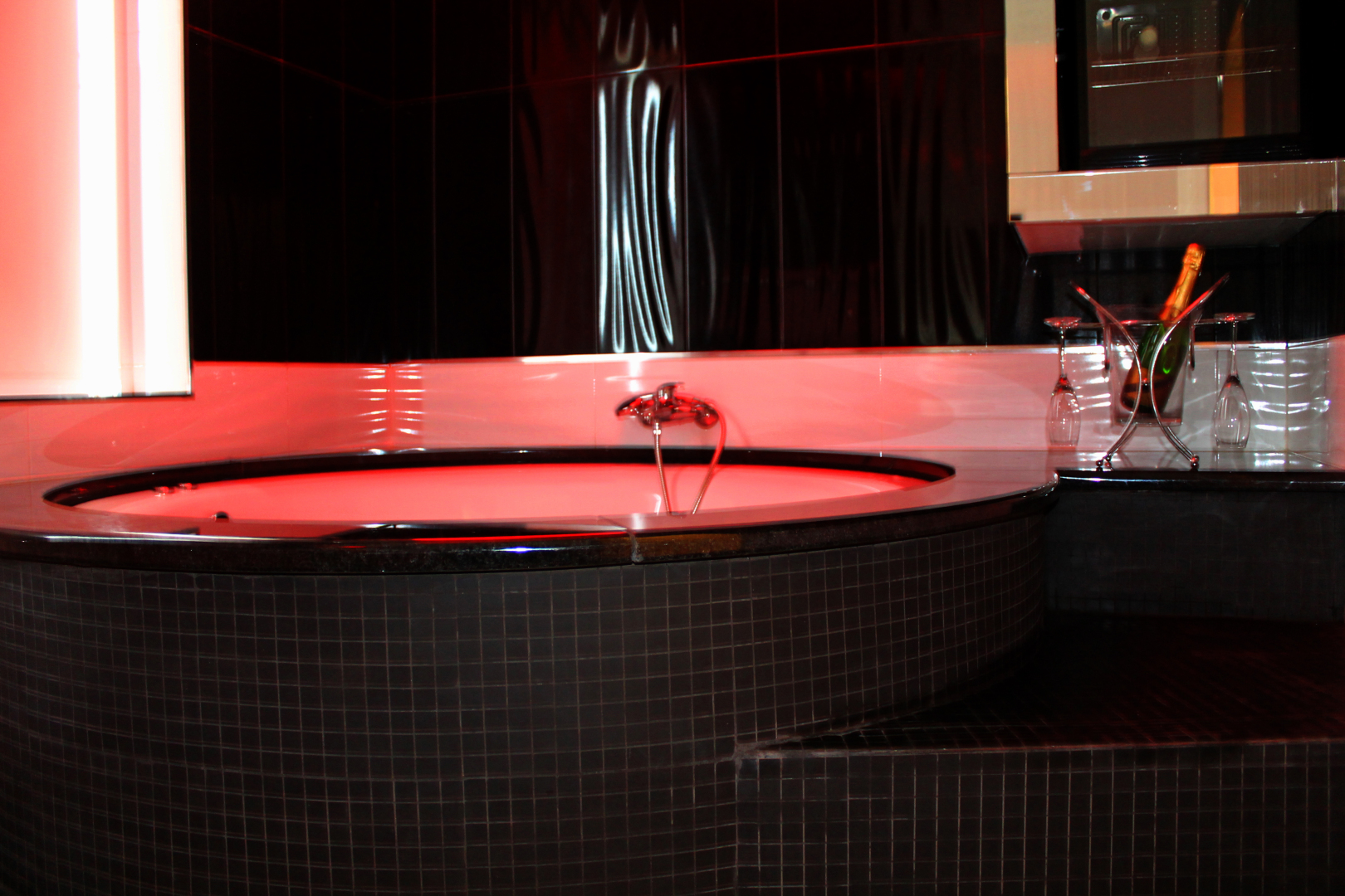 Photo - Monte Carlo Love Porto