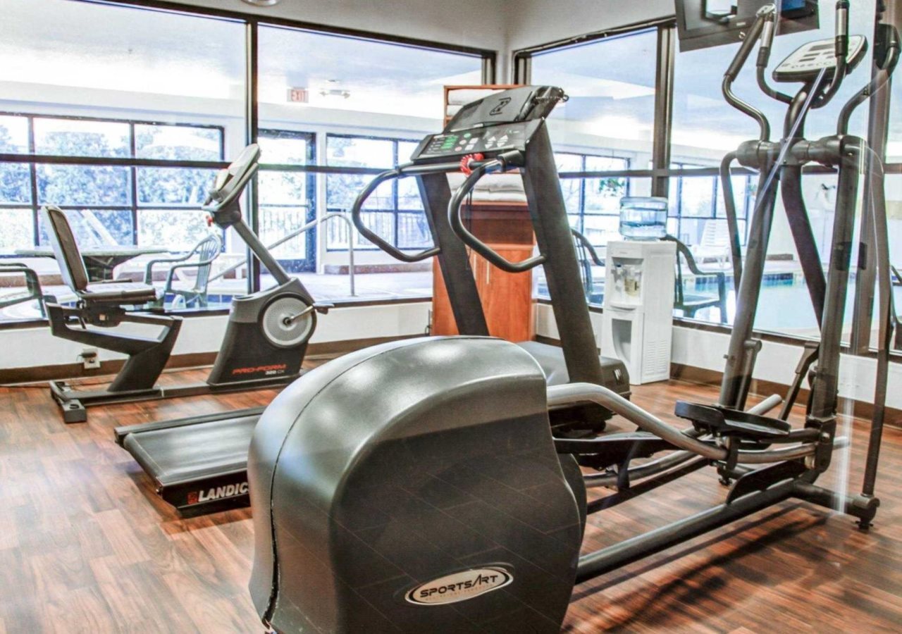 Photo - Comfort Suites Lombard - Addison