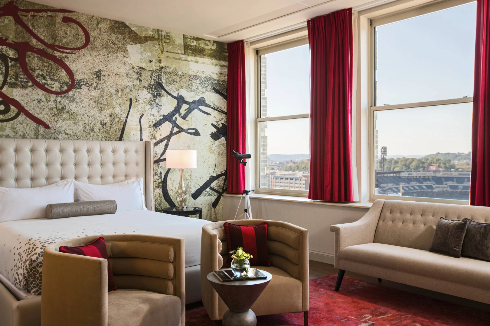 Photo - Renaissance Pittsburgh Hotel