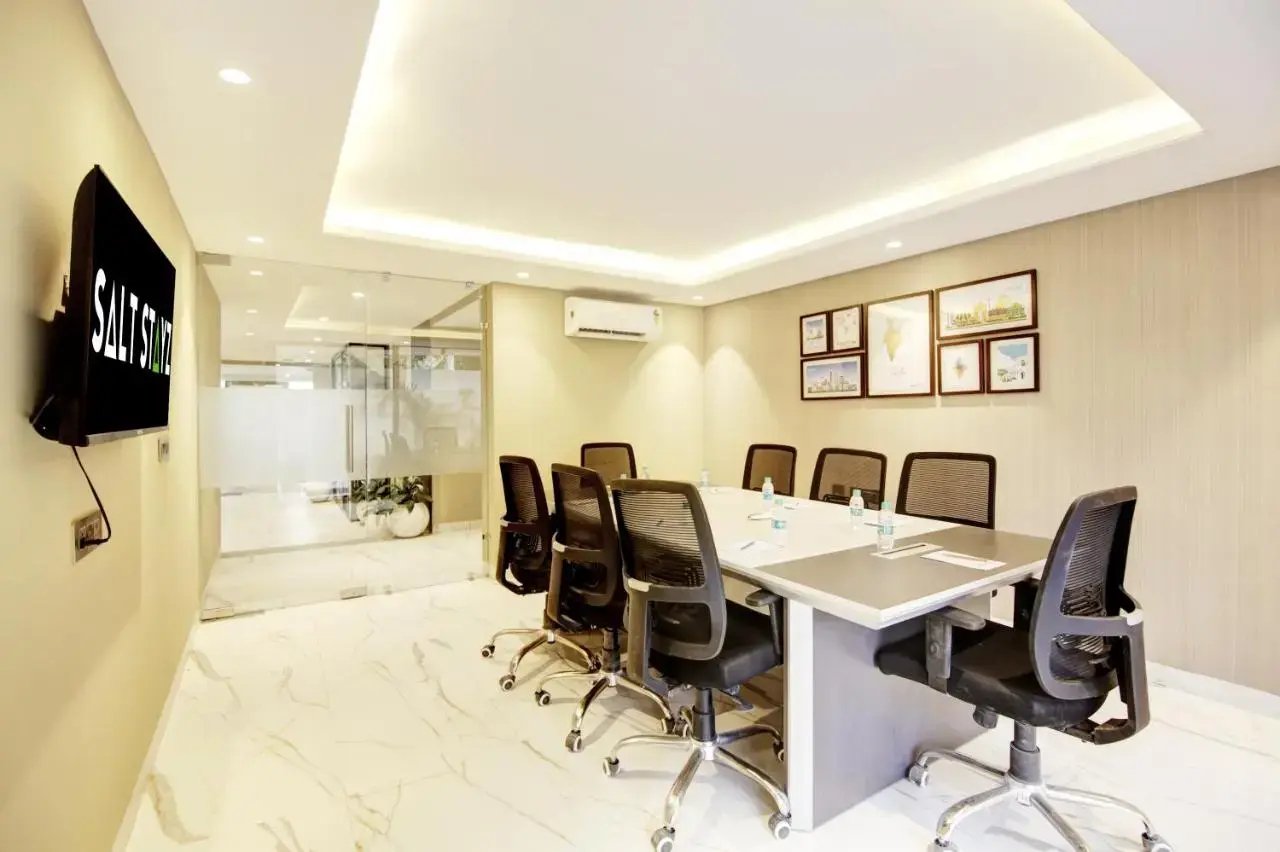 Photo - Saltstayz Premier - Galleria Market Road & Sector 27
