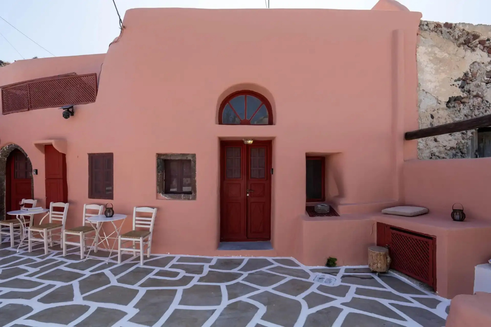 Photo - Elyvia Caves