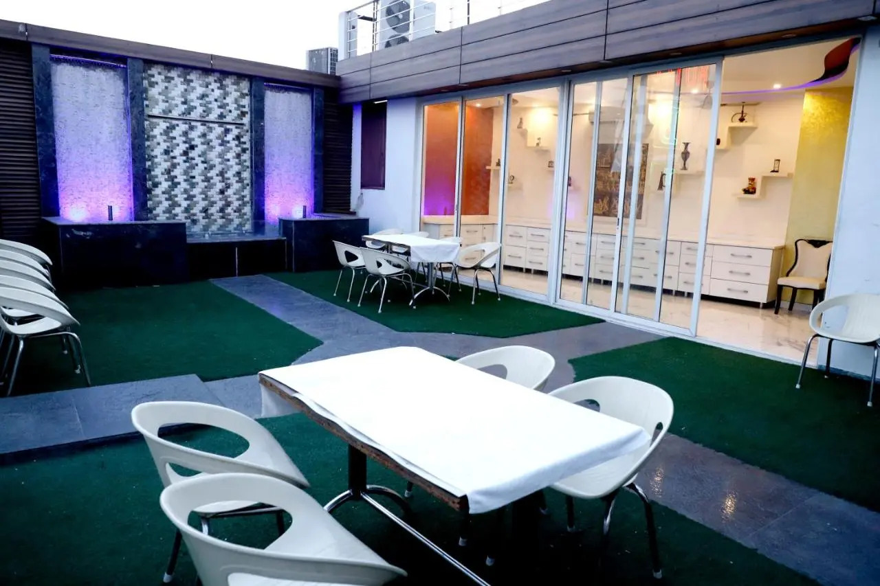 Foto - Hotel Blessings On road Near New Delhi Railway Station Renovated 2025 May