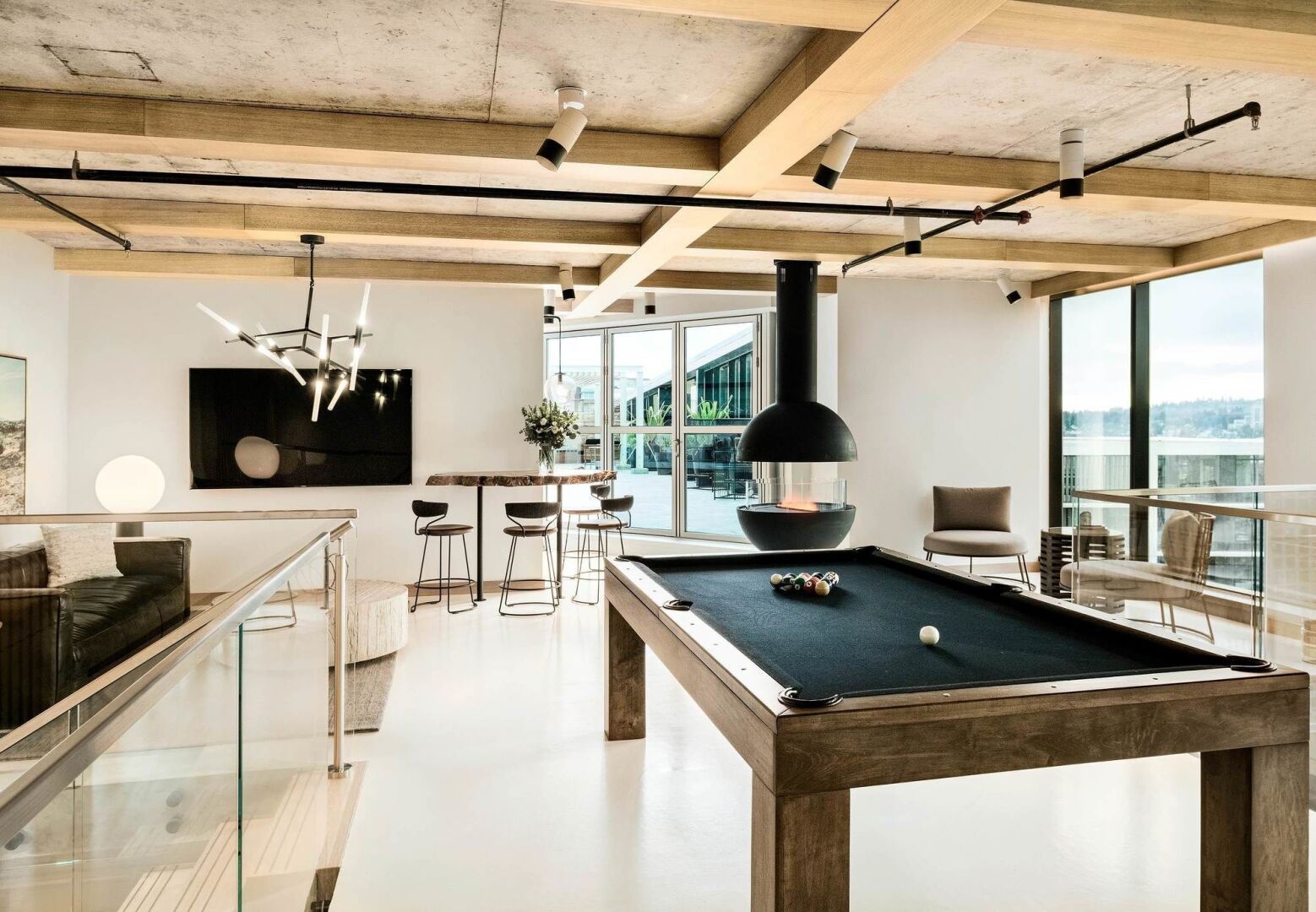 Photo - the DOUGLAS, Autograph Collection