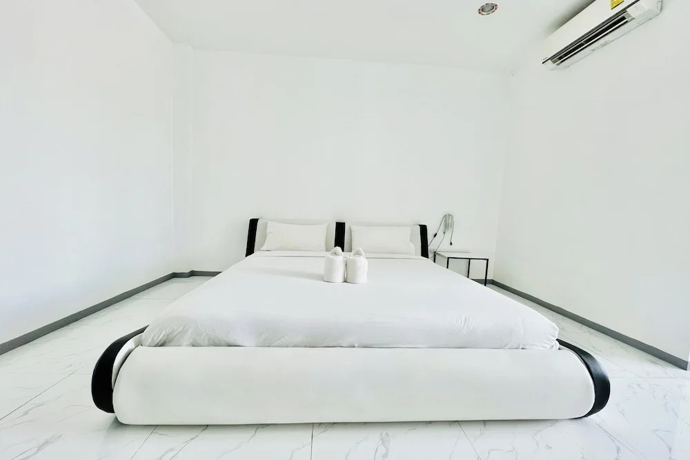 Parichat Bandung Hotel