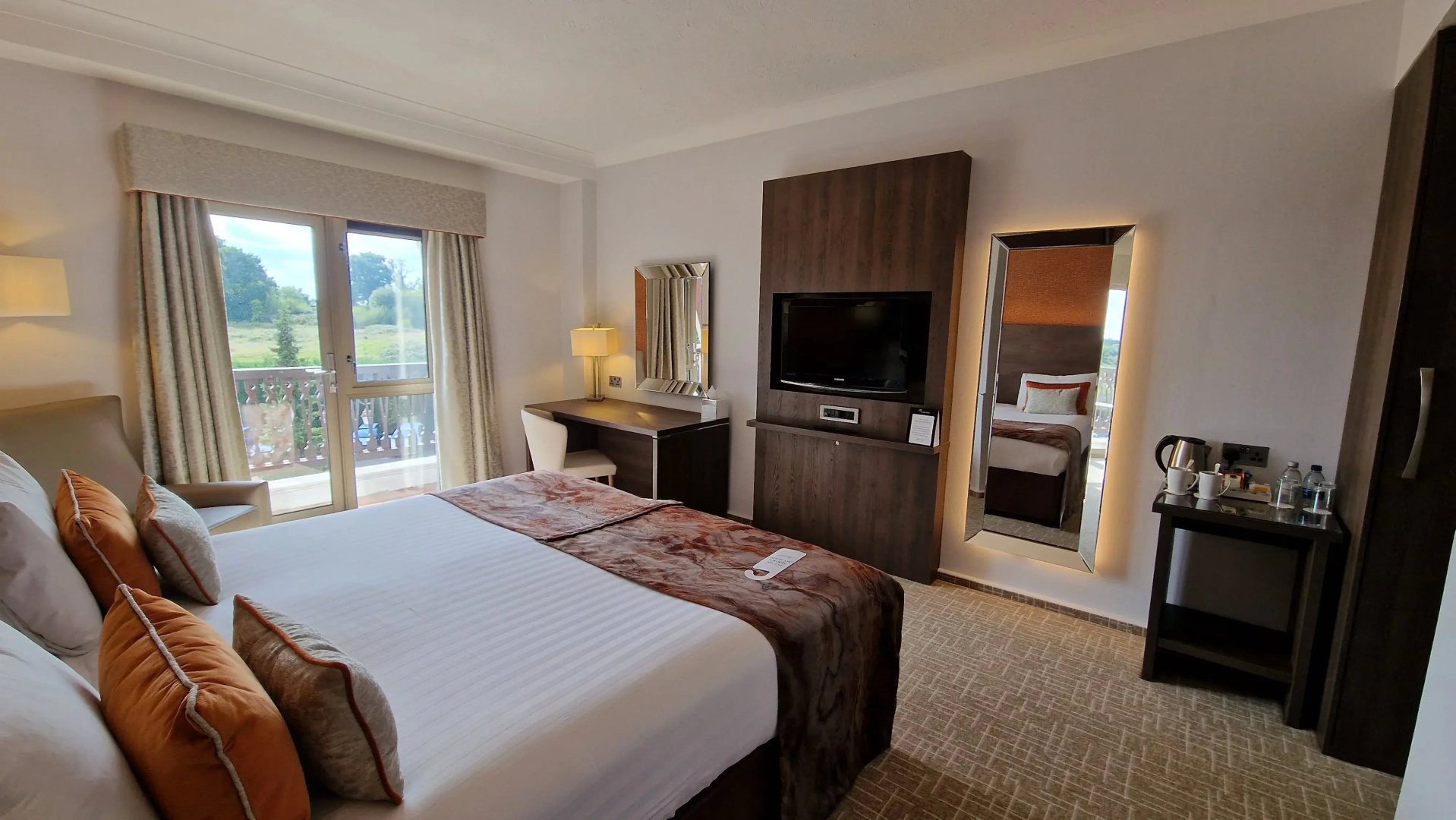Foto - The Coppid Beech Hotel
