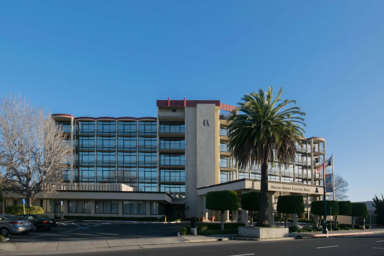 Photo - Oakland Airport Executive Hotel