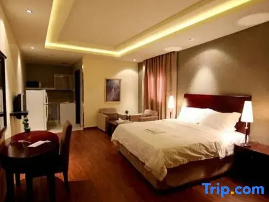 Photo - Towlan Khurais