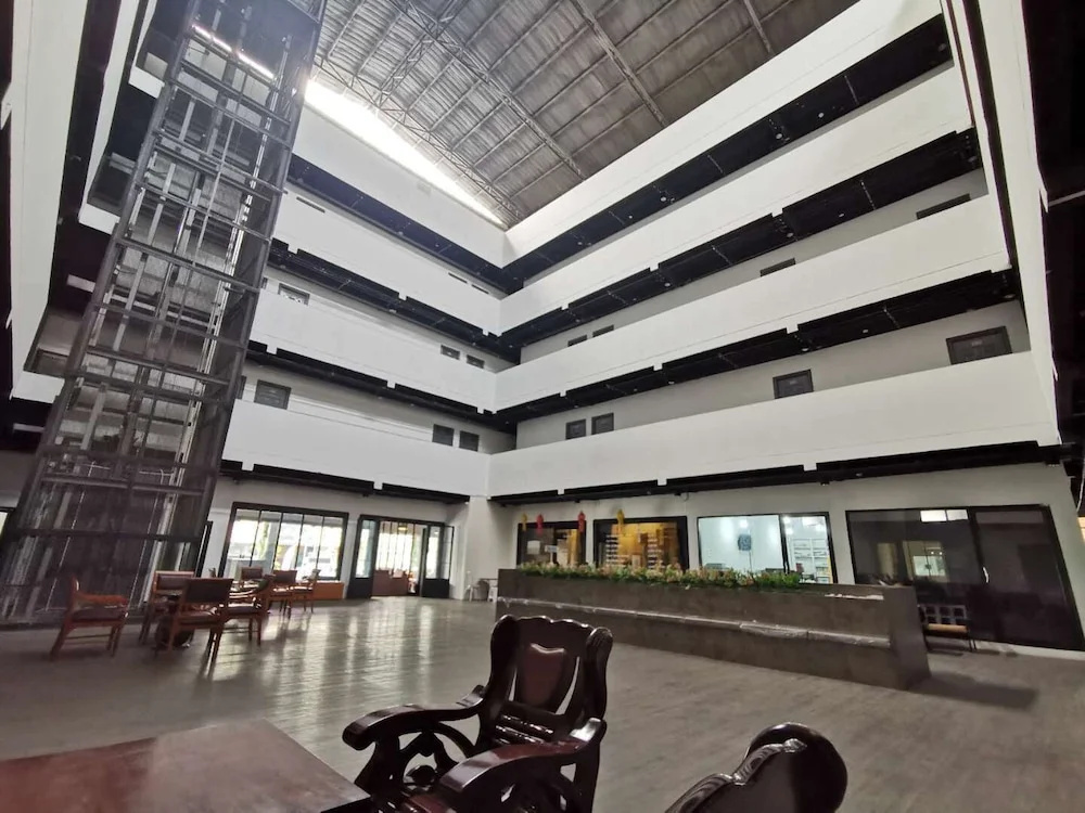 Photo - The Ram Hotel