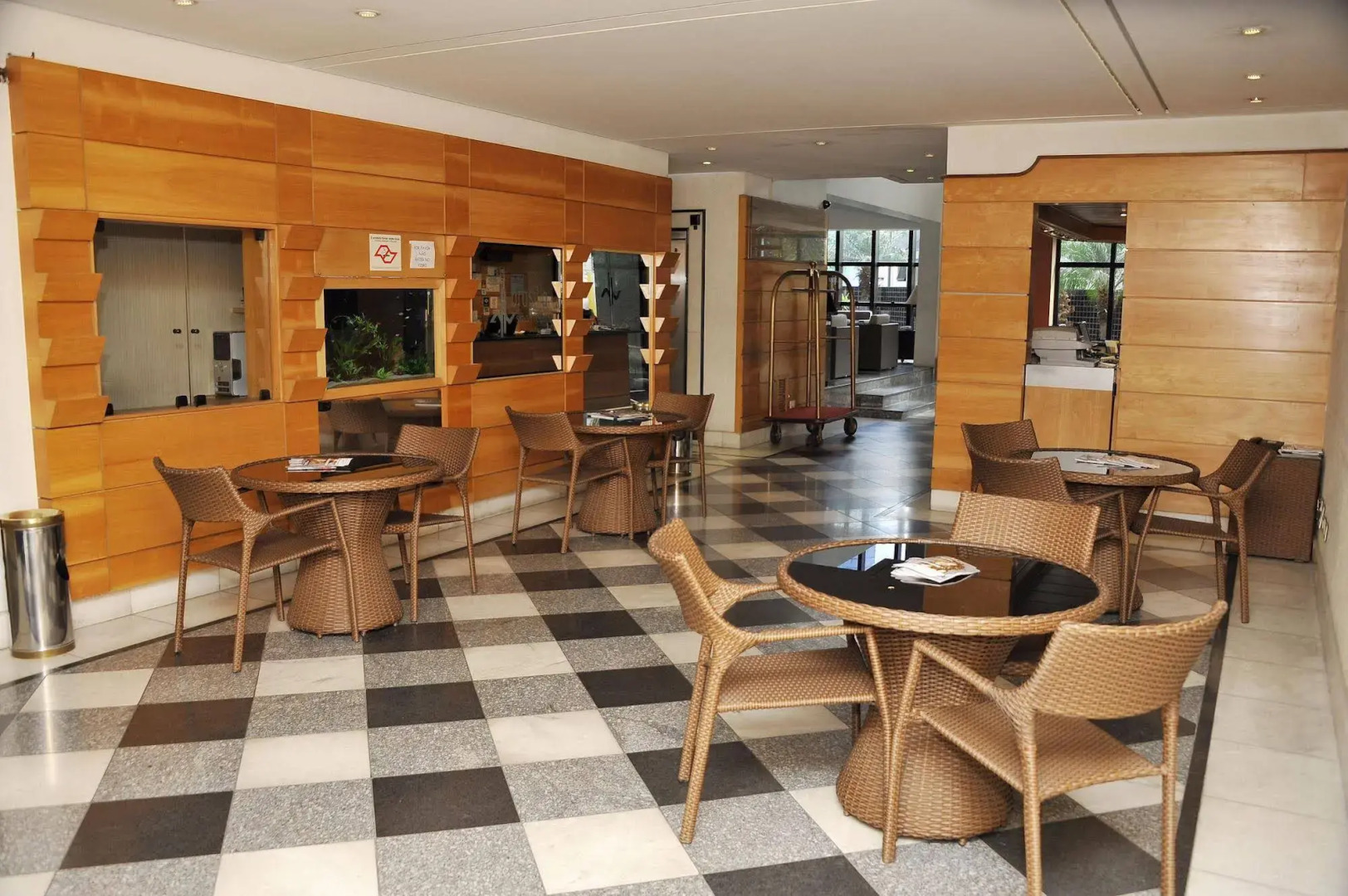 Foto - Plaza Inn Small Town Flat