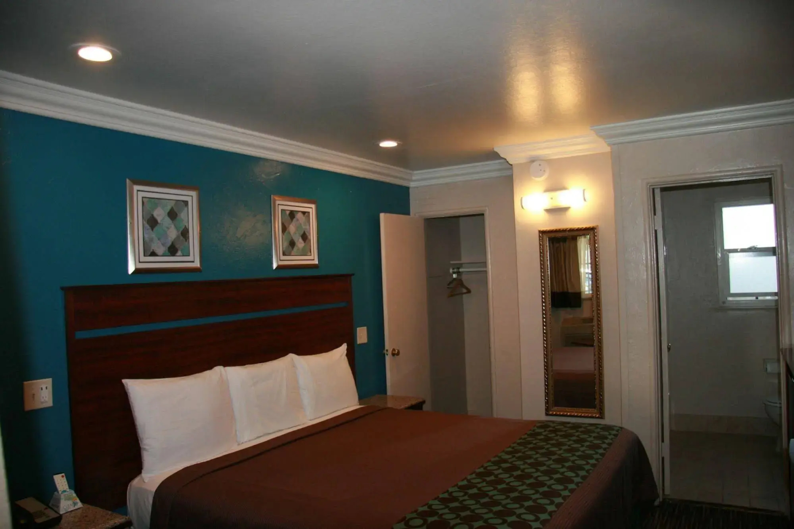 Foto - Civic Center Lodge / Lake Merritt BART