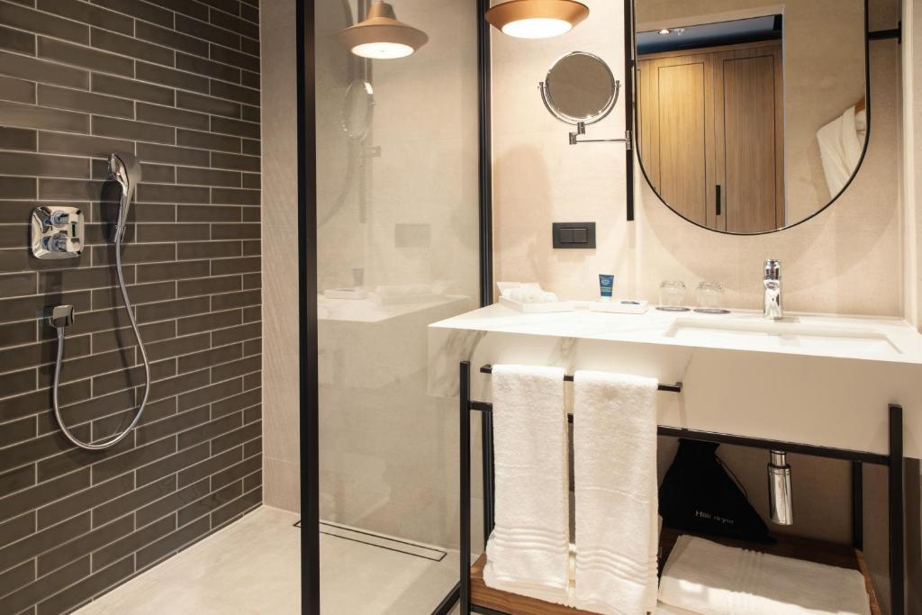 Photo - Four Points by Sheraton Prishtina City