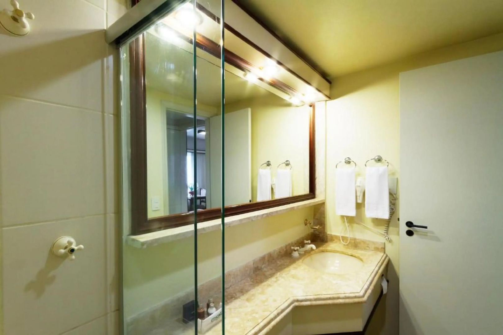 Photo - Bristol The Time Berrini