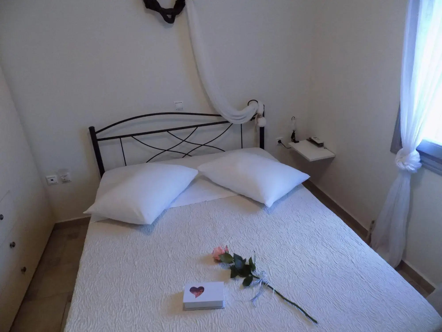 Photo - Hemera Holiday Home villa on Santorini