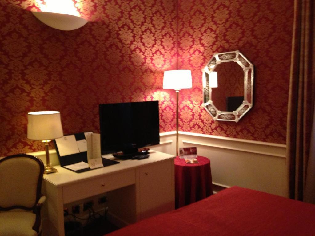 Photo - Duodo Palace